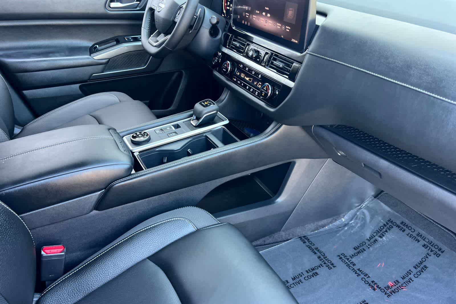 Thumbnail: 2026 Nissan Pathfinder - 20
