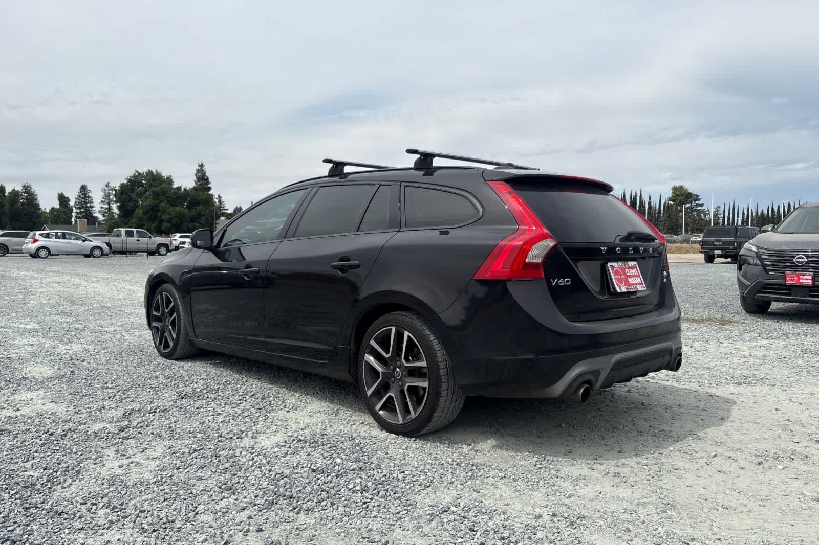 Thumbnail: 2018 Volvo V60 - 7