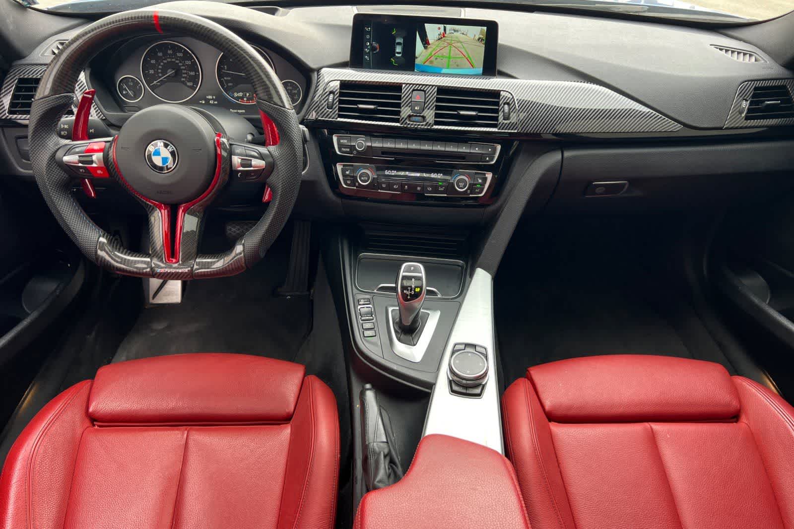 Thumbnail: 2017 BMW 3 Series - 4