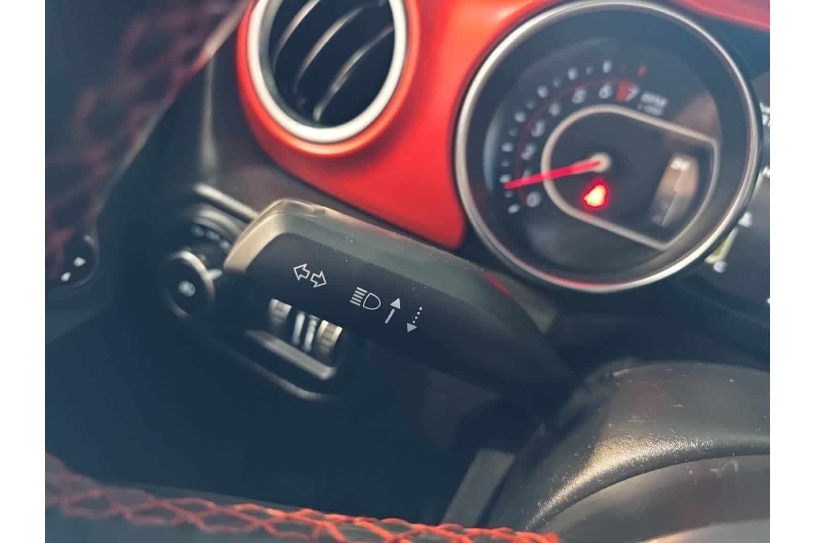 Thumbnail: 2022 Jeep Wrangler - 28