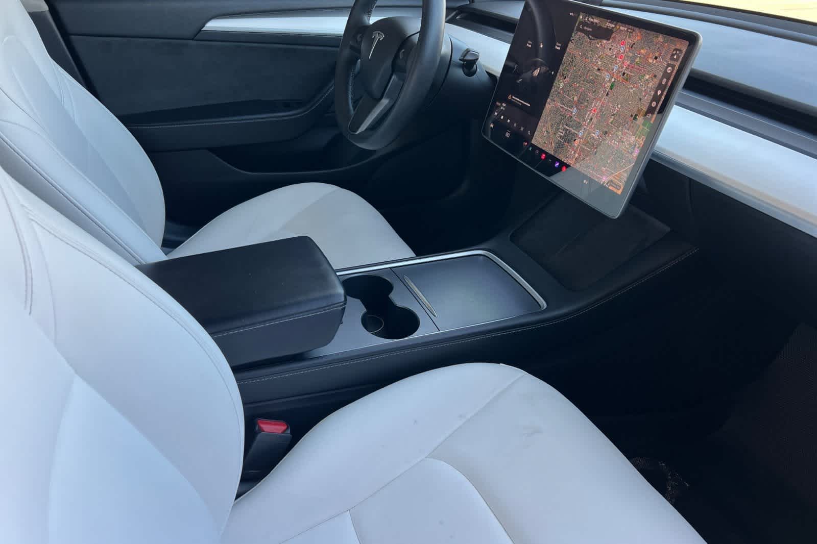 Thumbnail: 2021 Tesla Model 3 - 18