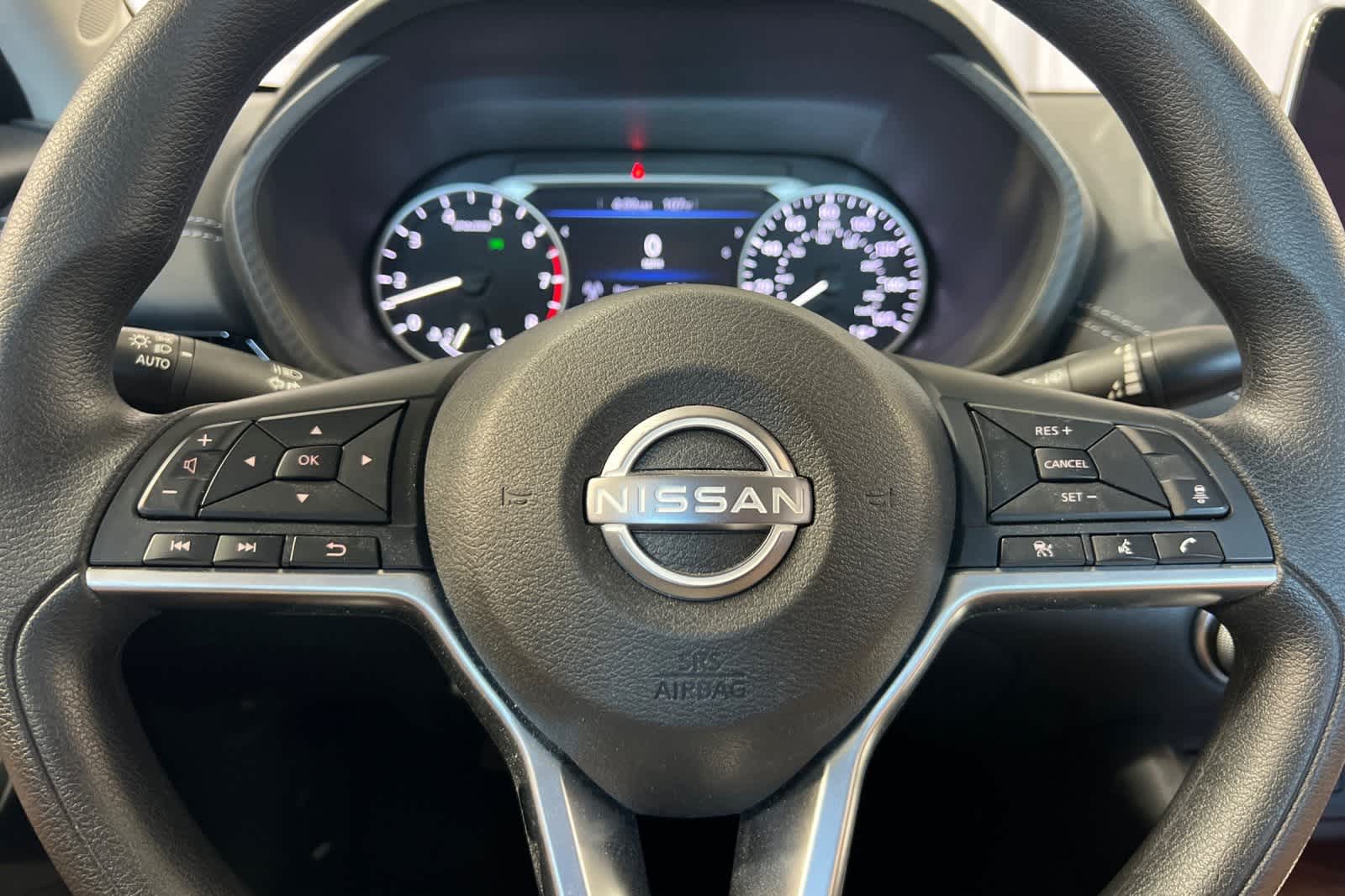 Thumbnail: 2025 Nissan Sentra - 25