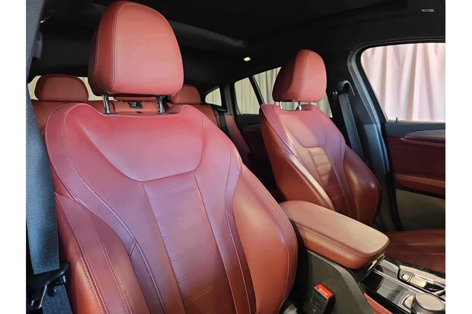 Thumbnail: 2021 BMW X4 - 15