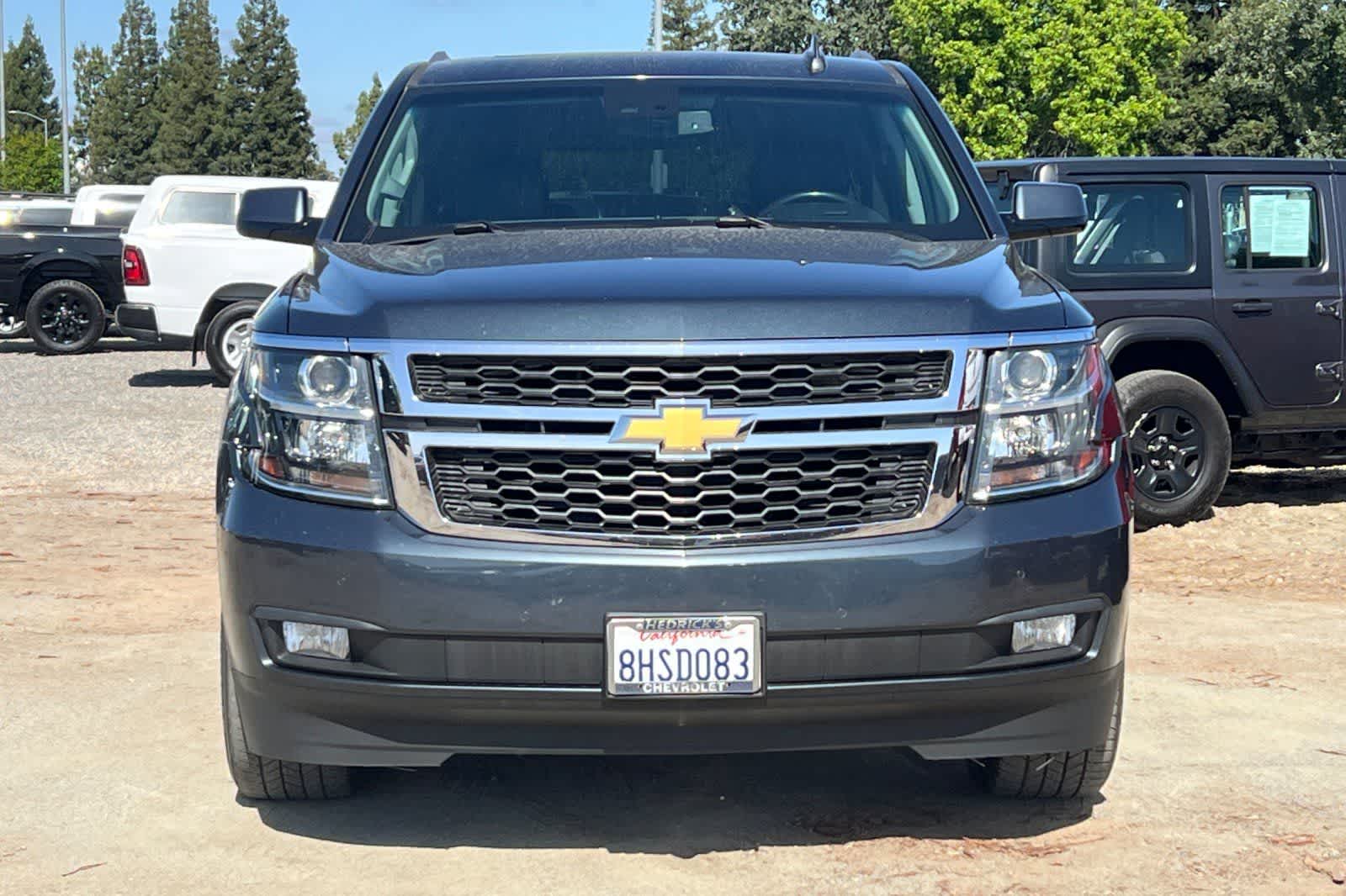 Thumbnail: 2019 Chevrolet Suburban - 11