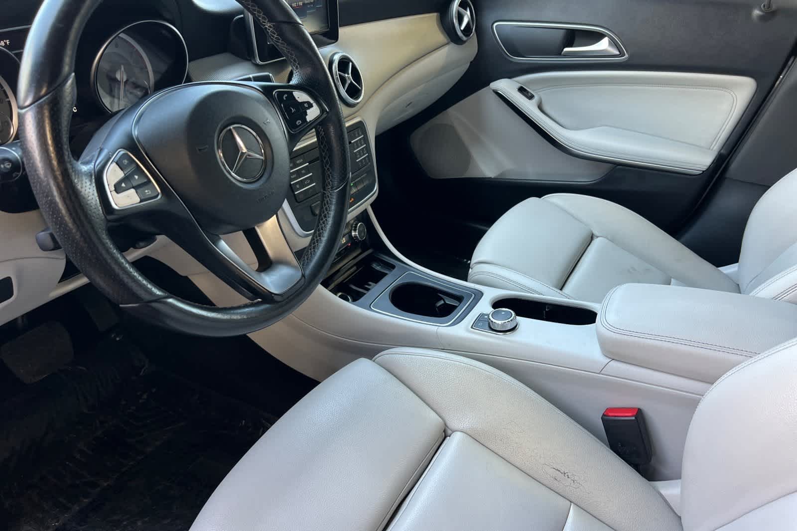 Thumbnail: 2016 Mercedes-Benz CLA - 14