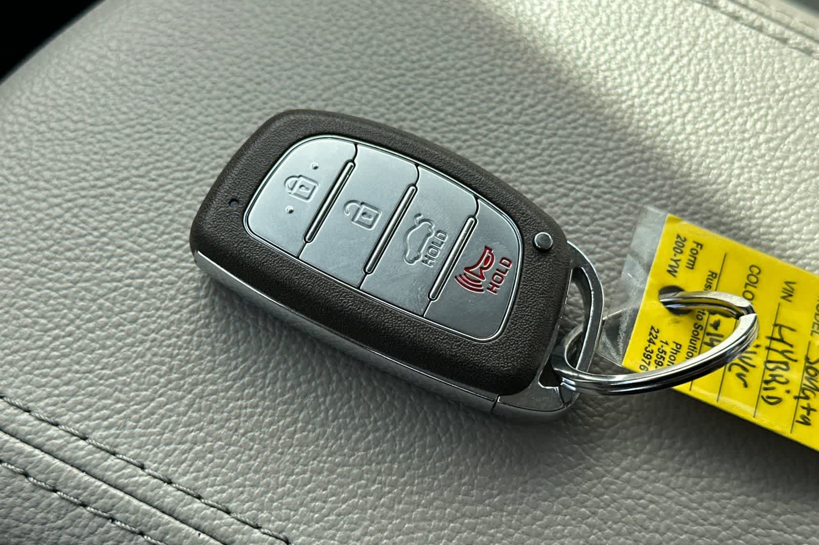 Thumbnail: 2017 Hyundai Sonata - 24