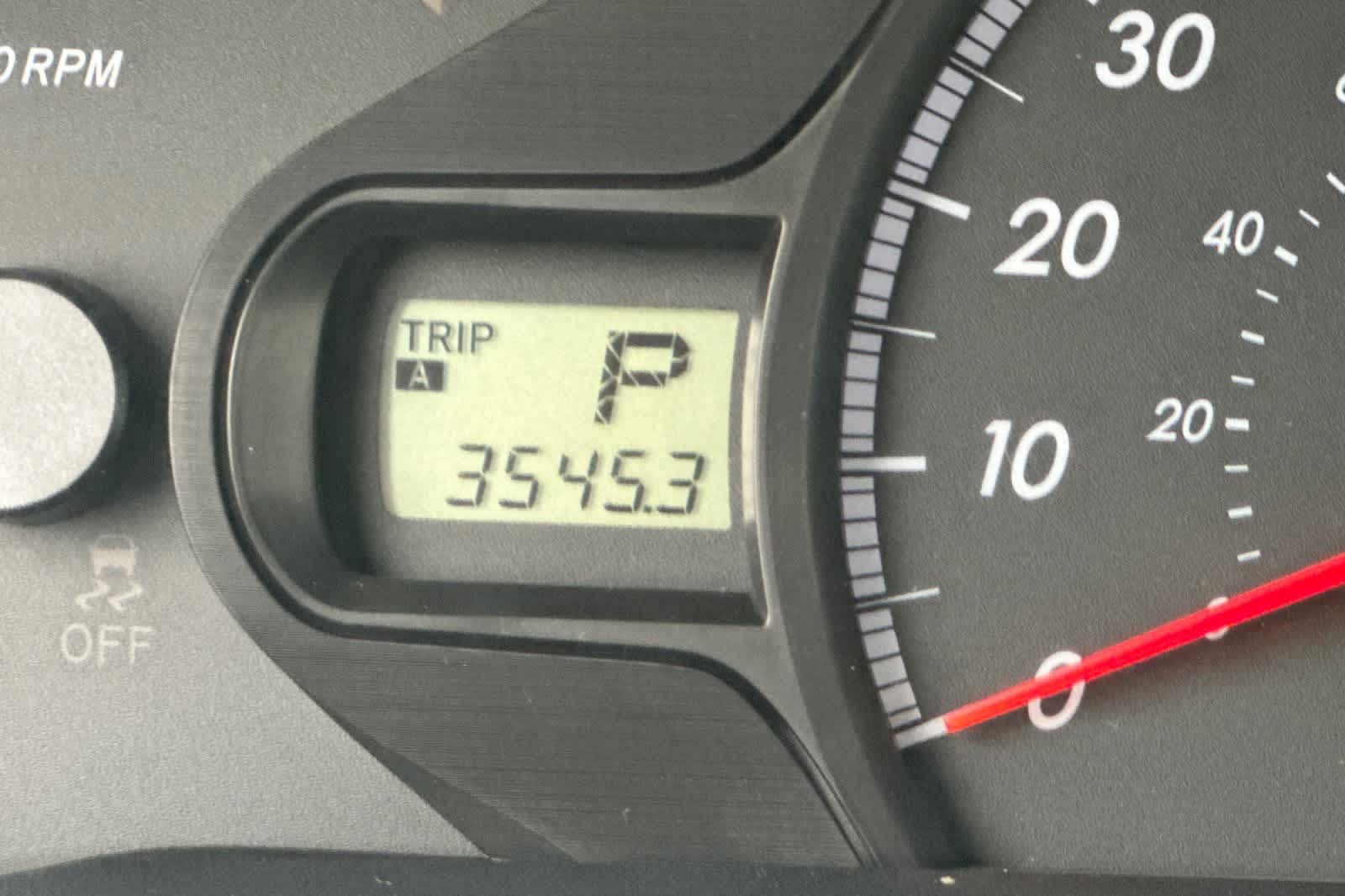 Thumbnail: 2014 Toyota Sienna - 26