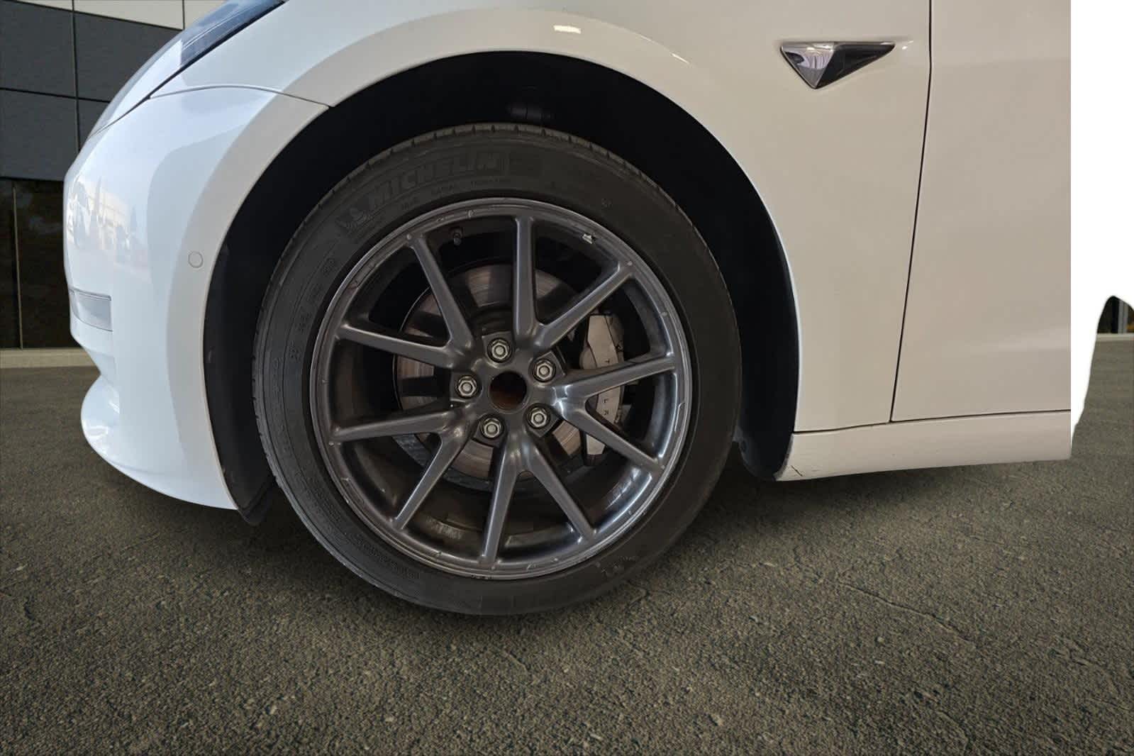 Thumbnail: 2019 Tesla Model 3 - 3