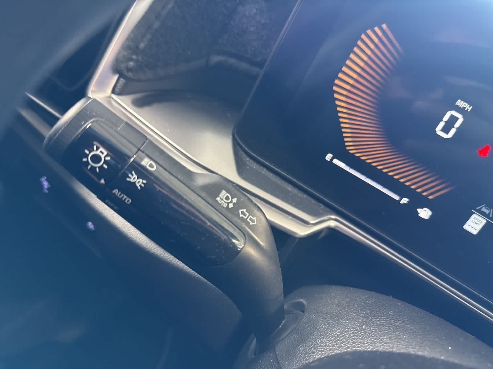 Thumbnail: 2024 Kia Sorento - 25