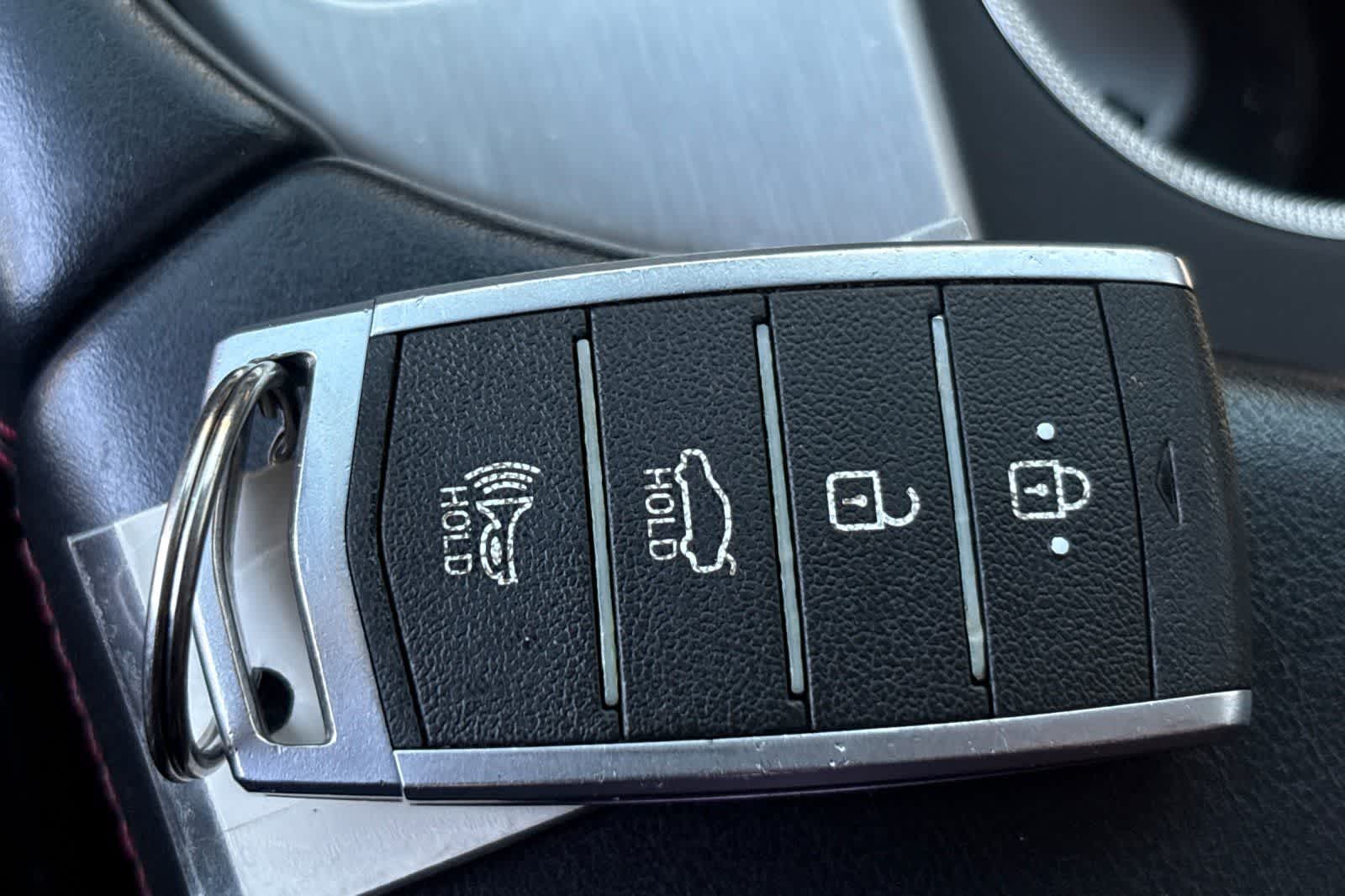 Thumbnail: 2019 Genesis G70 - 27