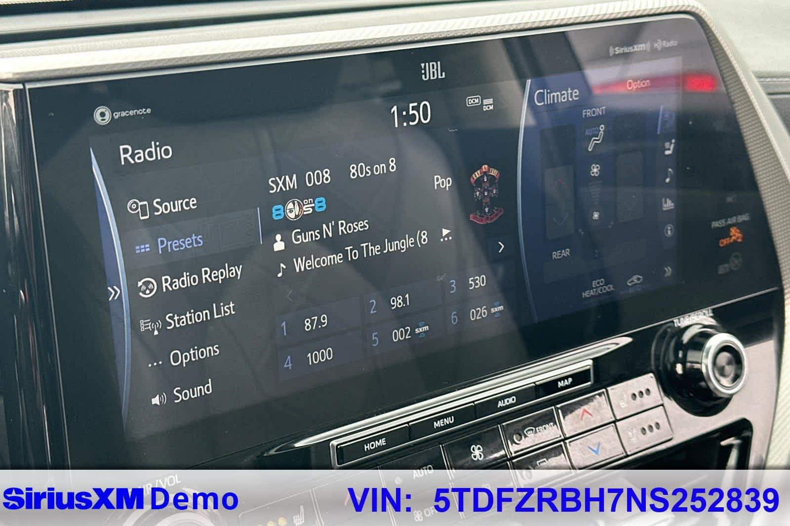 Thumbnail: 2022 Toyota Highlander - 38