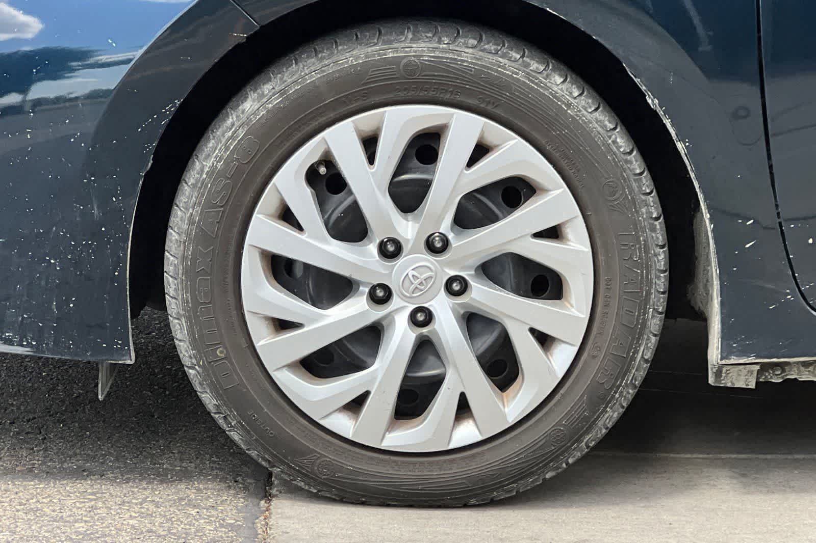 Thumbnail: 2017 Toyota Corolla - 12