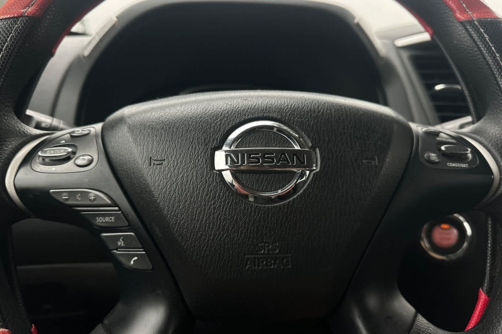 Thumbnail: 2019 Nissan Pathfinder - 25