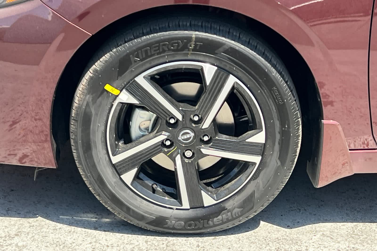 Thumbnail: 2025 Nissan Sentra - 27