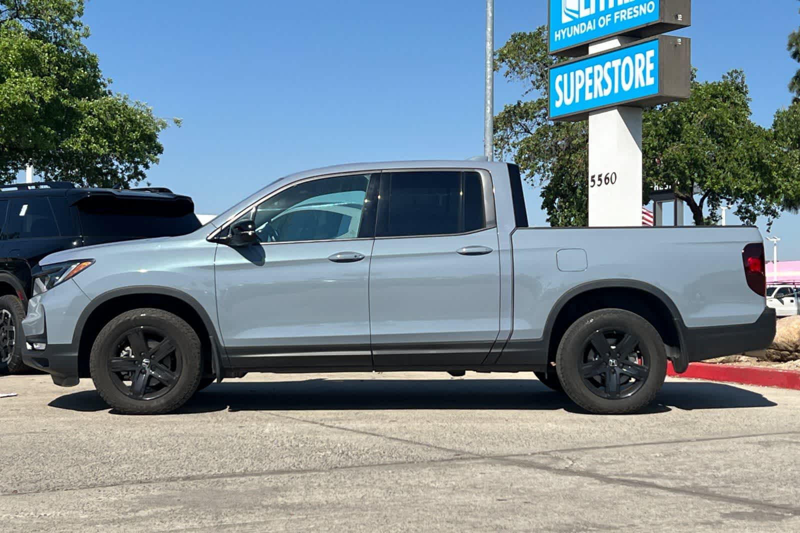 Thumbnail: 2023 Honda Ridgeline - 6