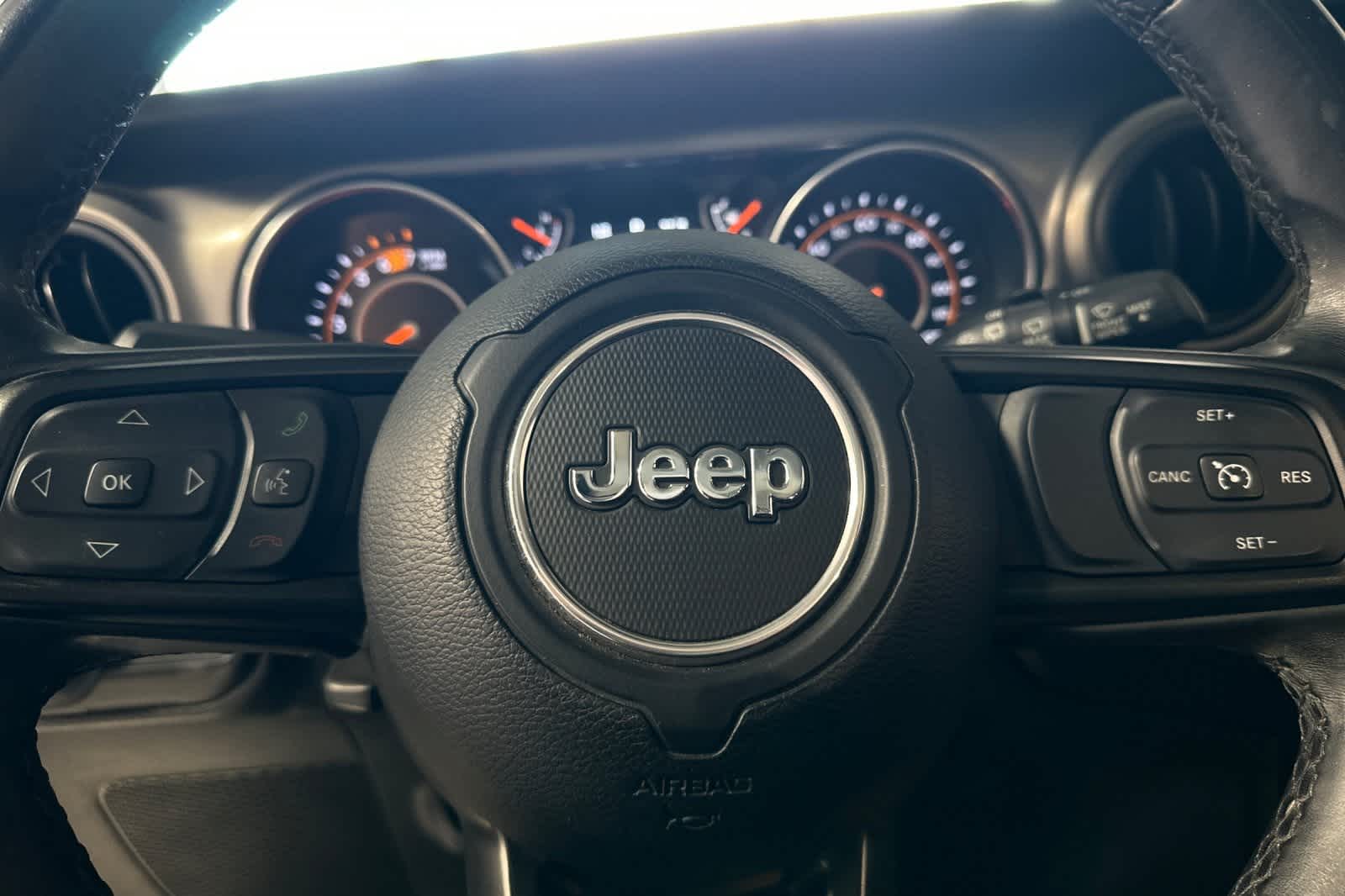 Thumbnail: 2019 Jeep Wrangler - 26