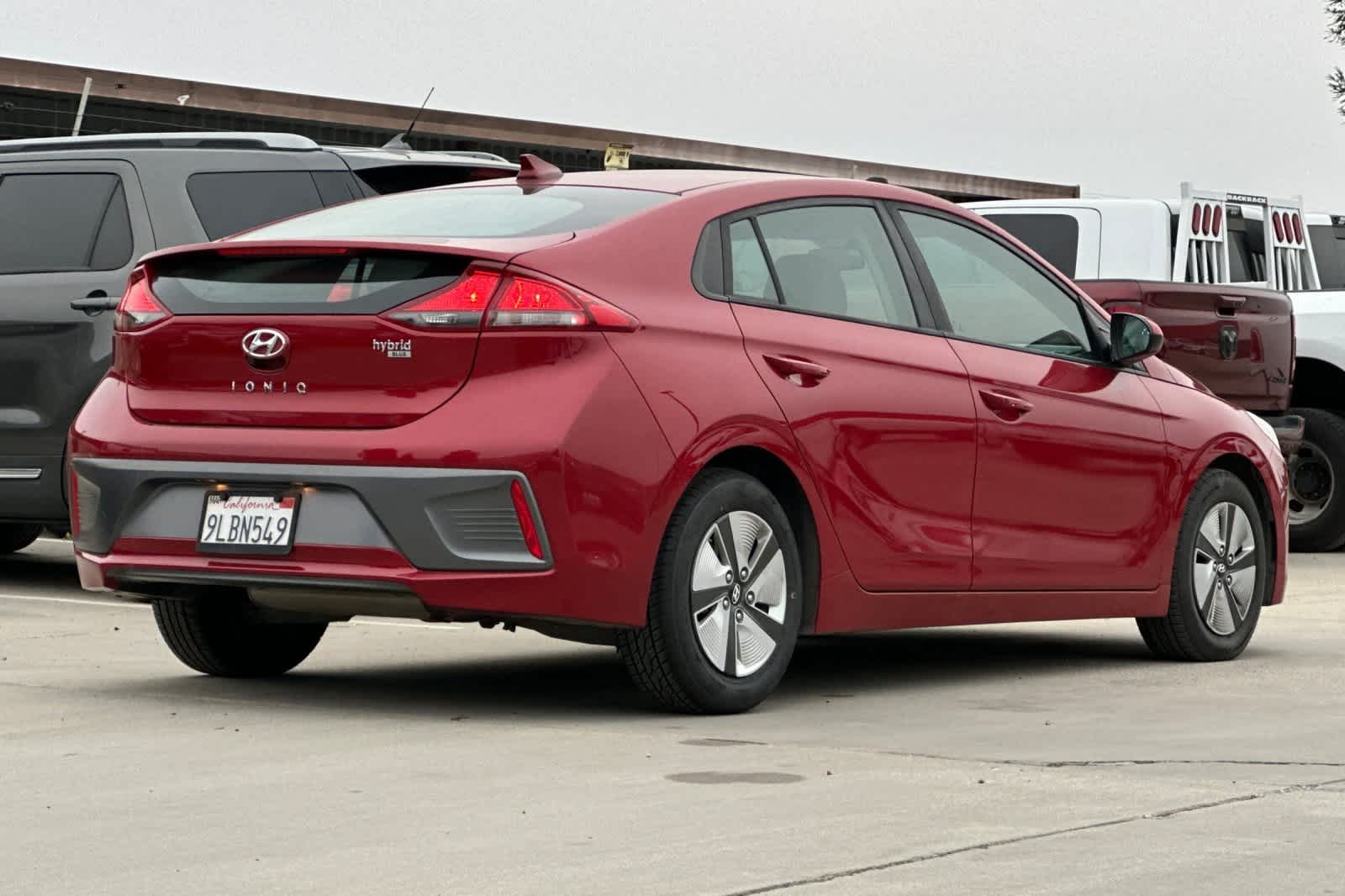 Thumbnail: 2020 Hyundai Ioniq - 3