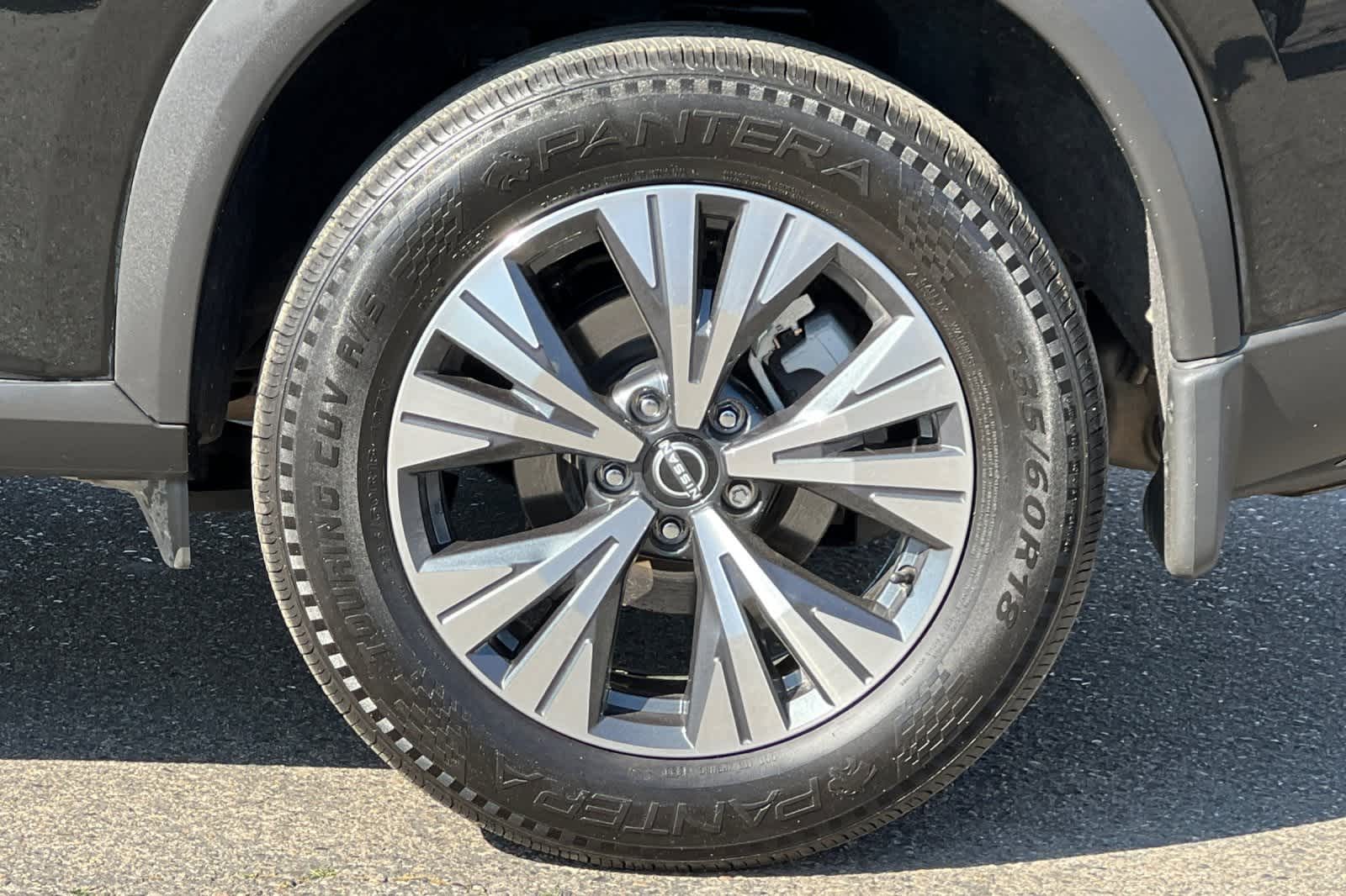 Thumbnail: 2022 Nissan Rogue - 36