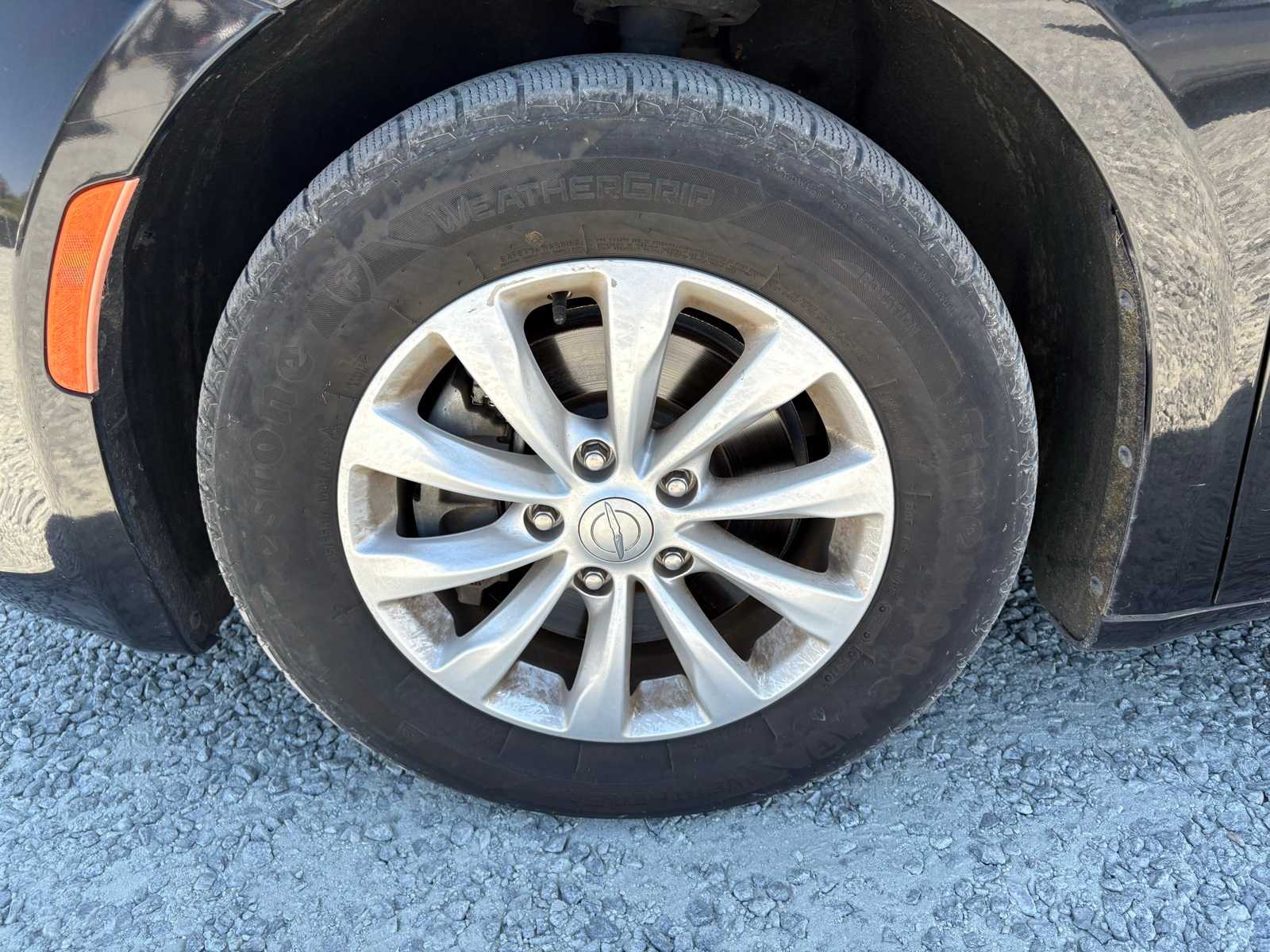 Thumbnail: 2019 Chrysler Pacifica - 23