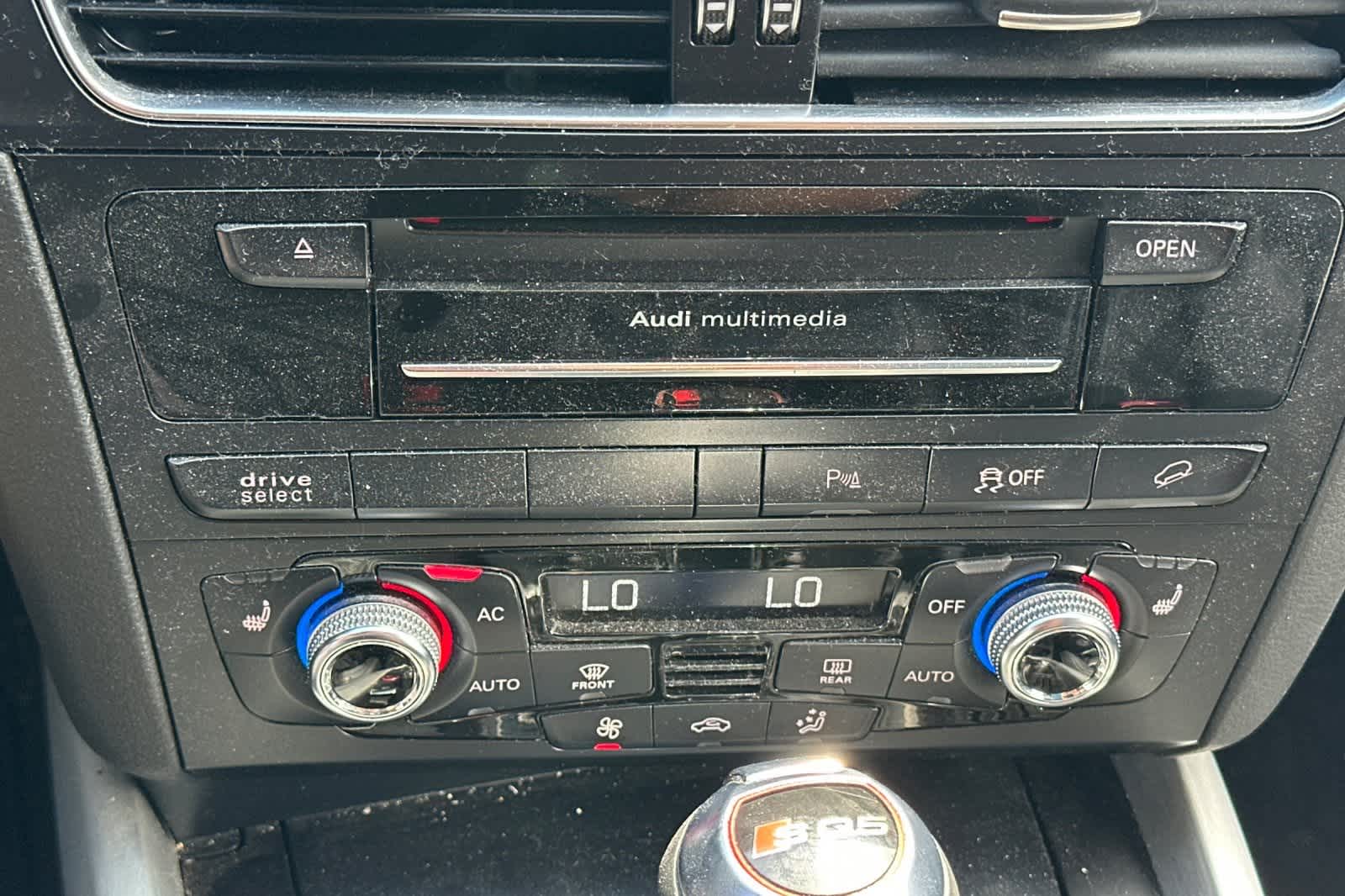 Thumbnail: 2014 Audi SQ5 - 22