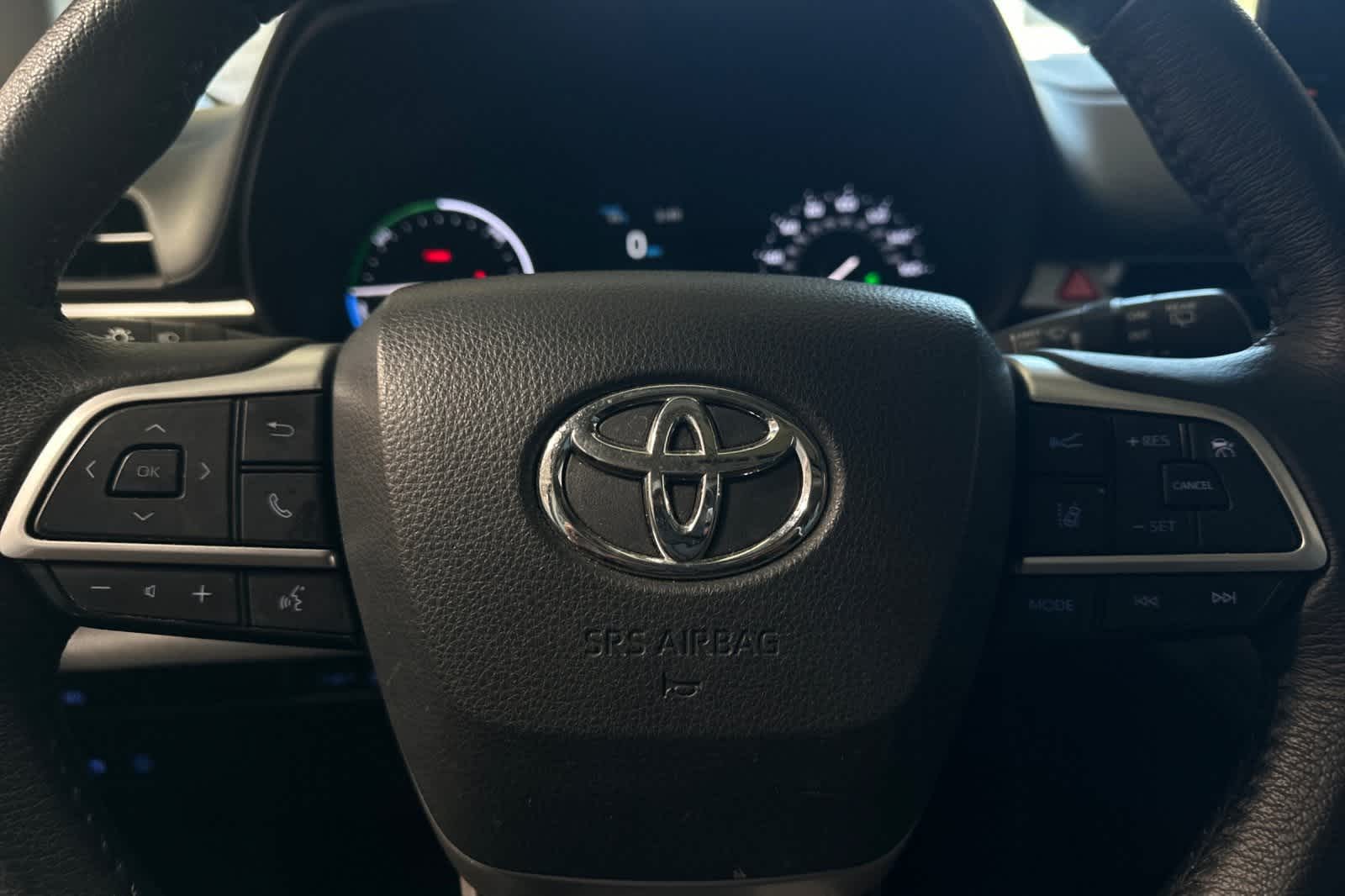 Thumbnail: 2023 Toyota Sienna - 27