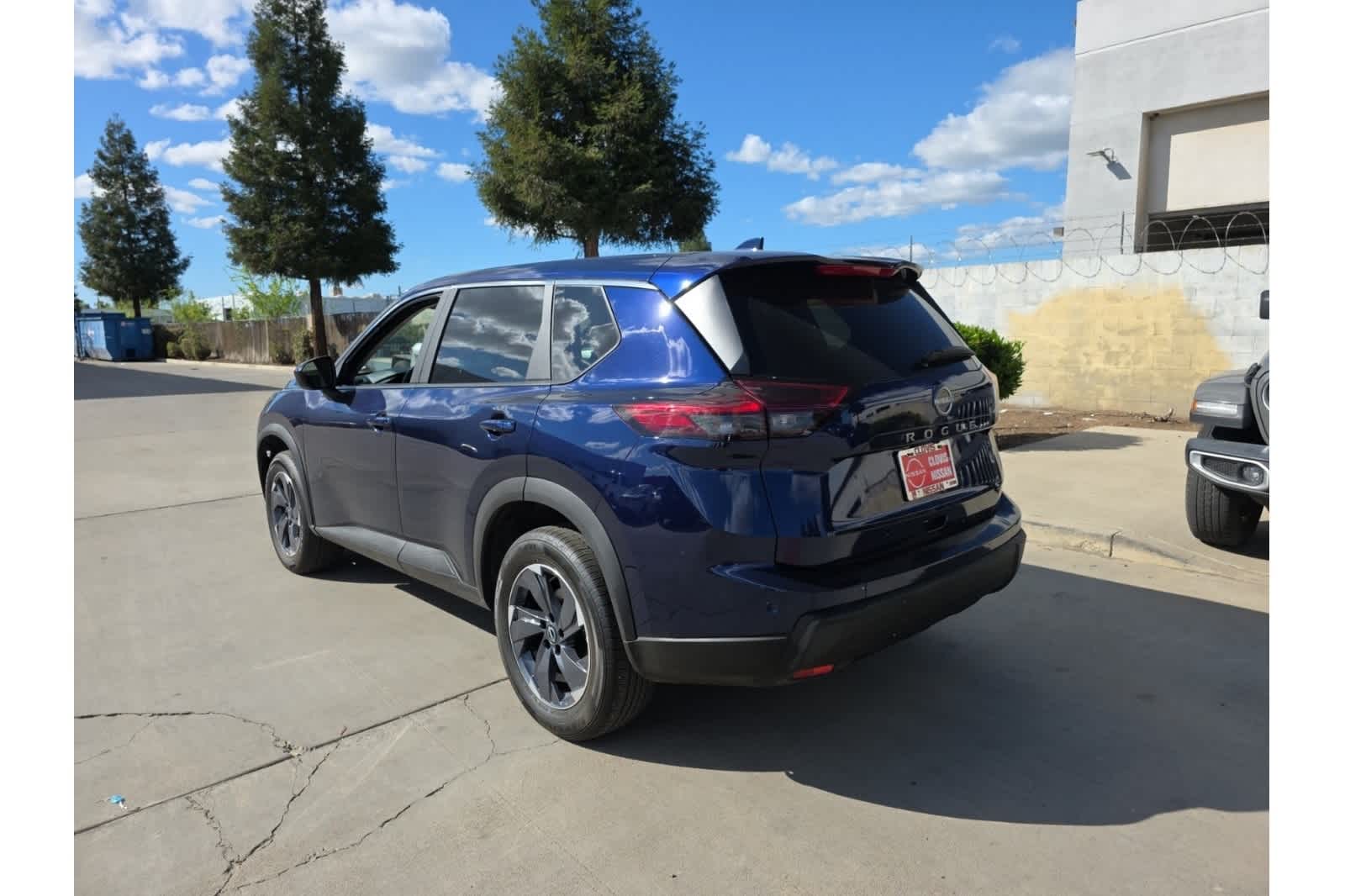 Thumbnail: 2026 Nissan Rogue - 6