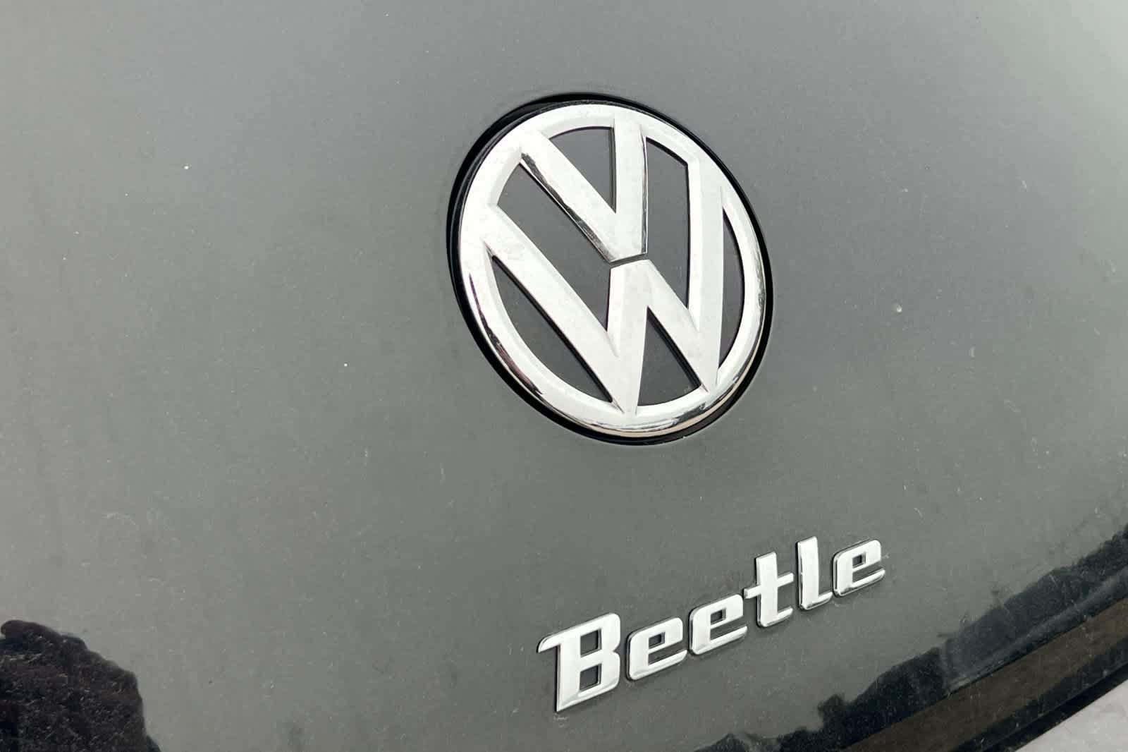 Thumbnail: 2014 Volkswagen Beetle - 16