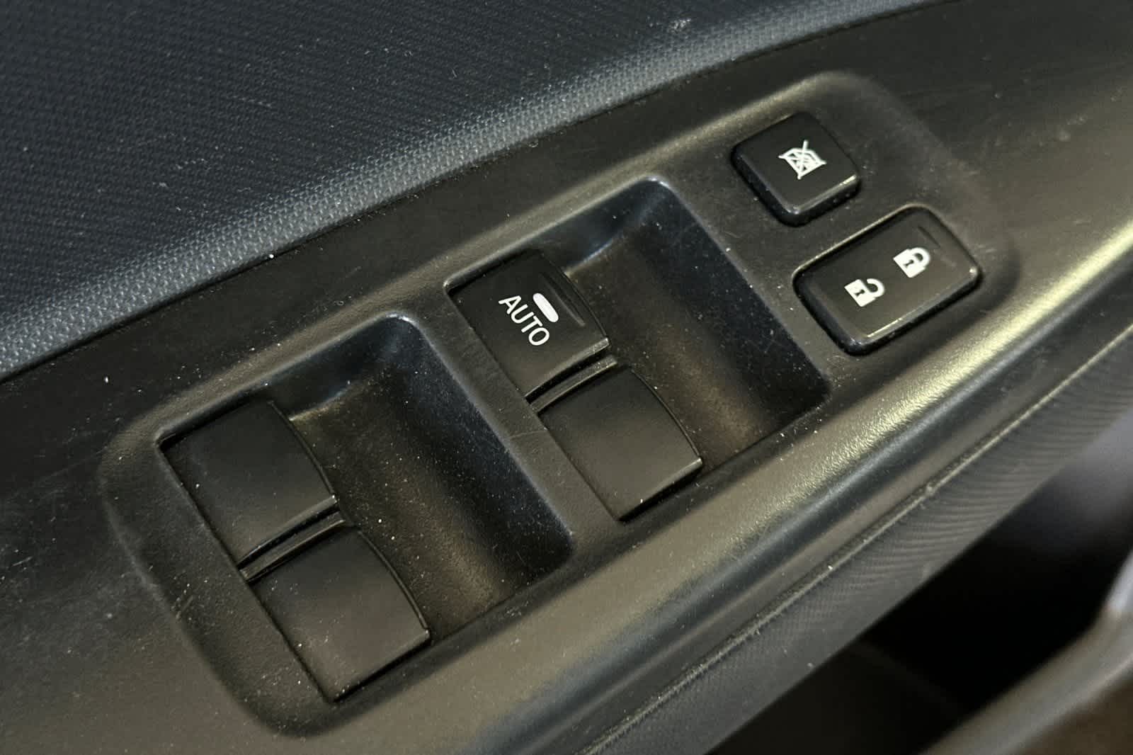 Thumbnail: 2021 Mitsubishi Mirage - 16