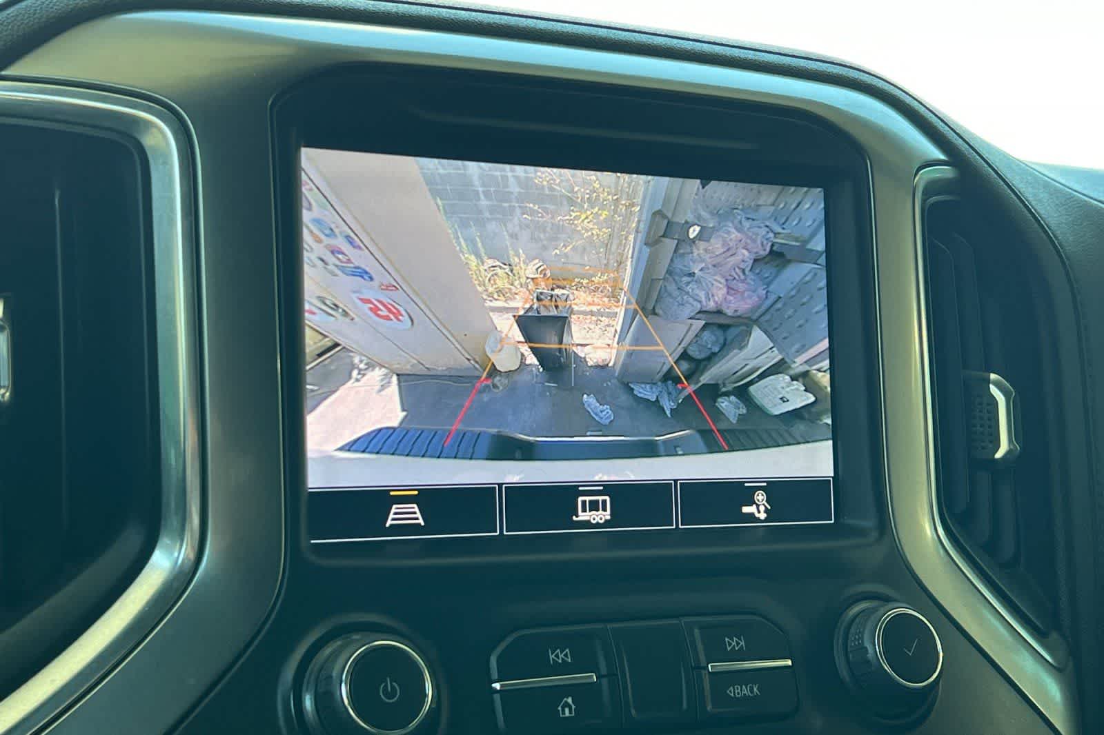 Thumbnail: 2022 Chevrolet Silverado 2500 - 20