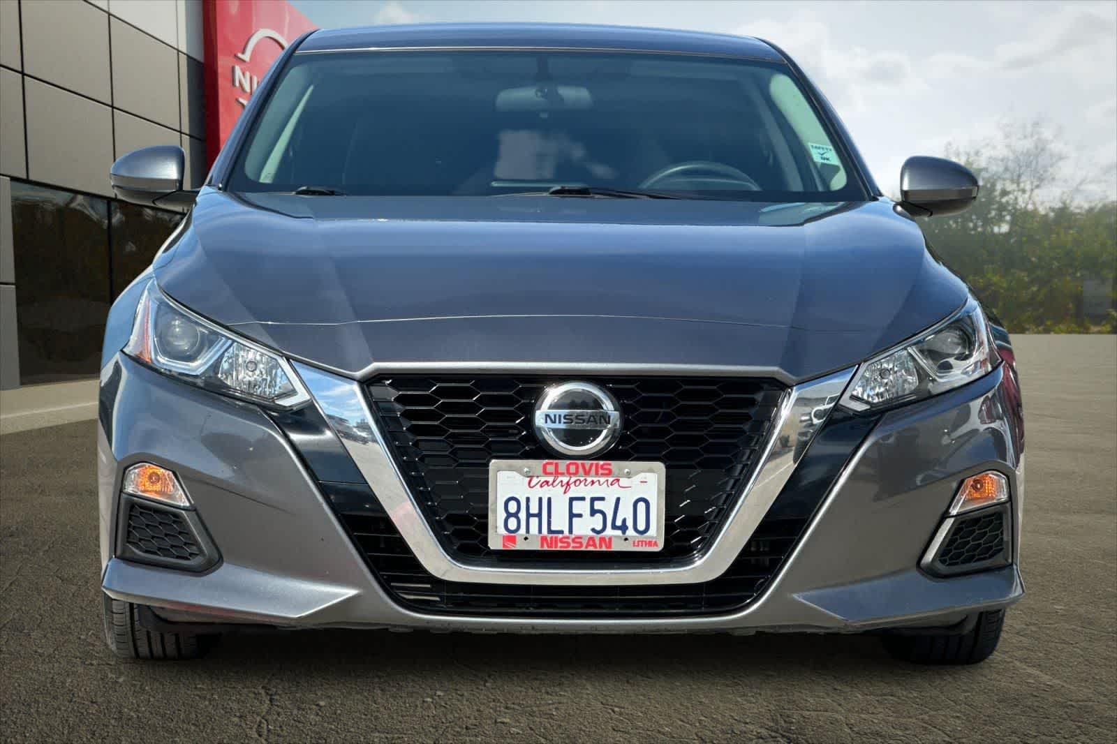 Thumbnail: 2019 Nissan Altima - 11