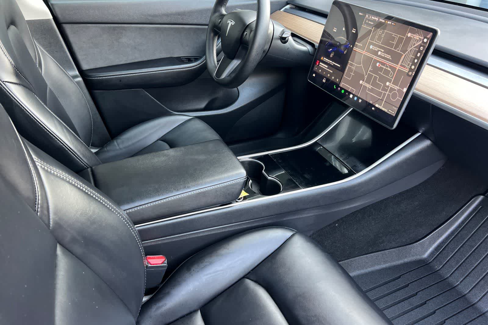 Thumbnail: 2021 Tesla Model Y - 19