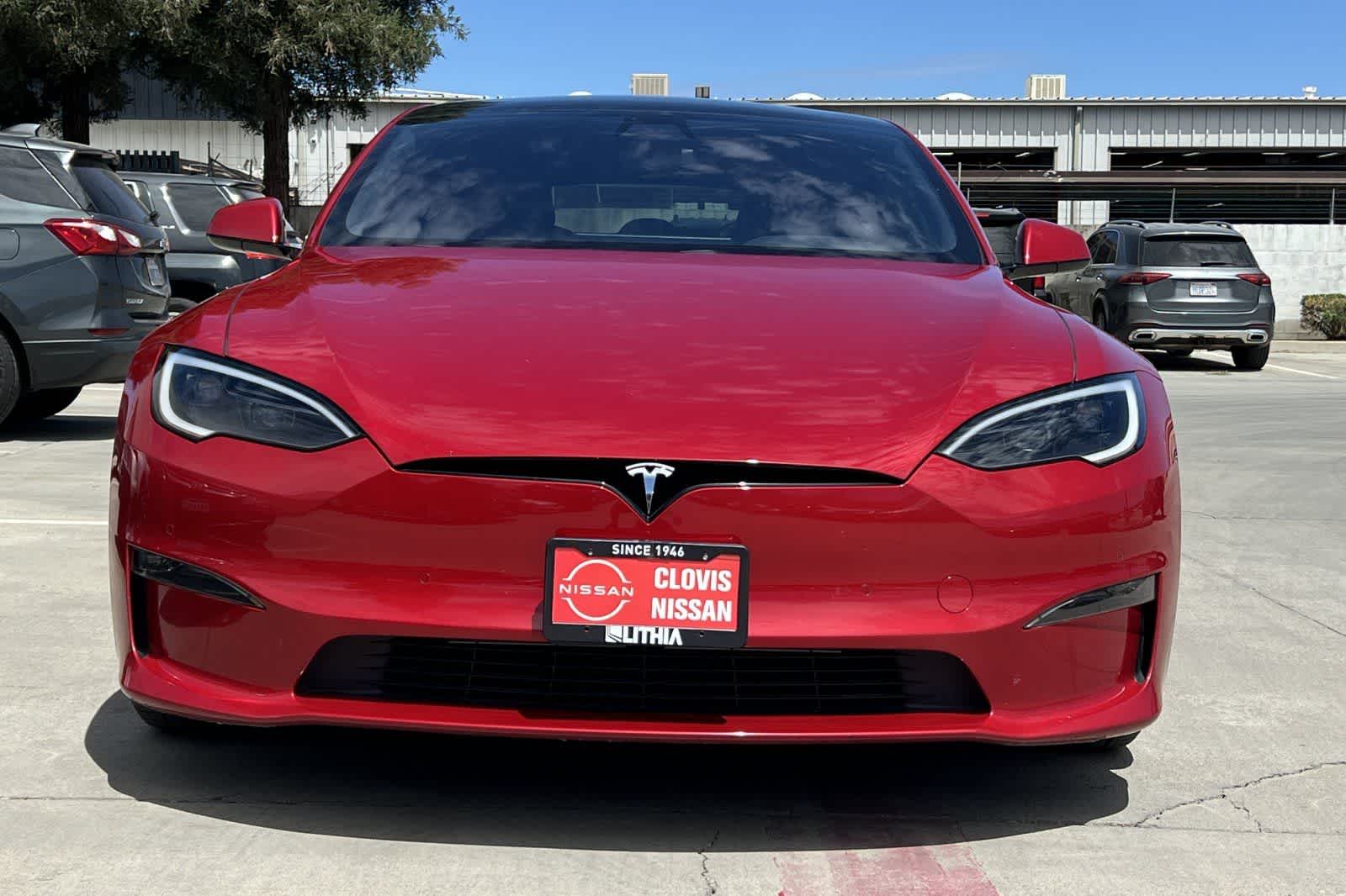 Thumbnail: 2022 Tesla Model S - 11