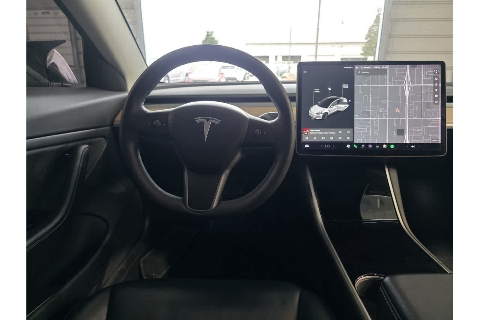 Thumbnail: 2020 Tesla Model 3 - 13