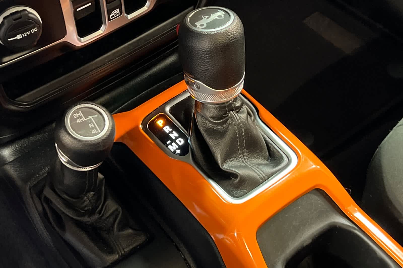 Thumbnail: 2019 Jeep Wrangler - 24