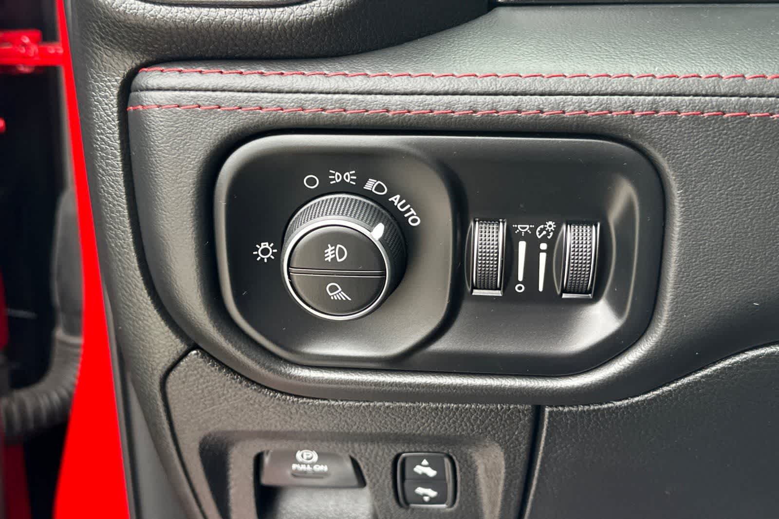 Thumbnail: 2021 RAM 1500 - 31