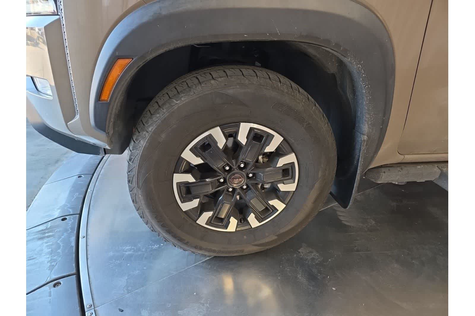 Thumbnail: 2023 Nissan Frontier - 3