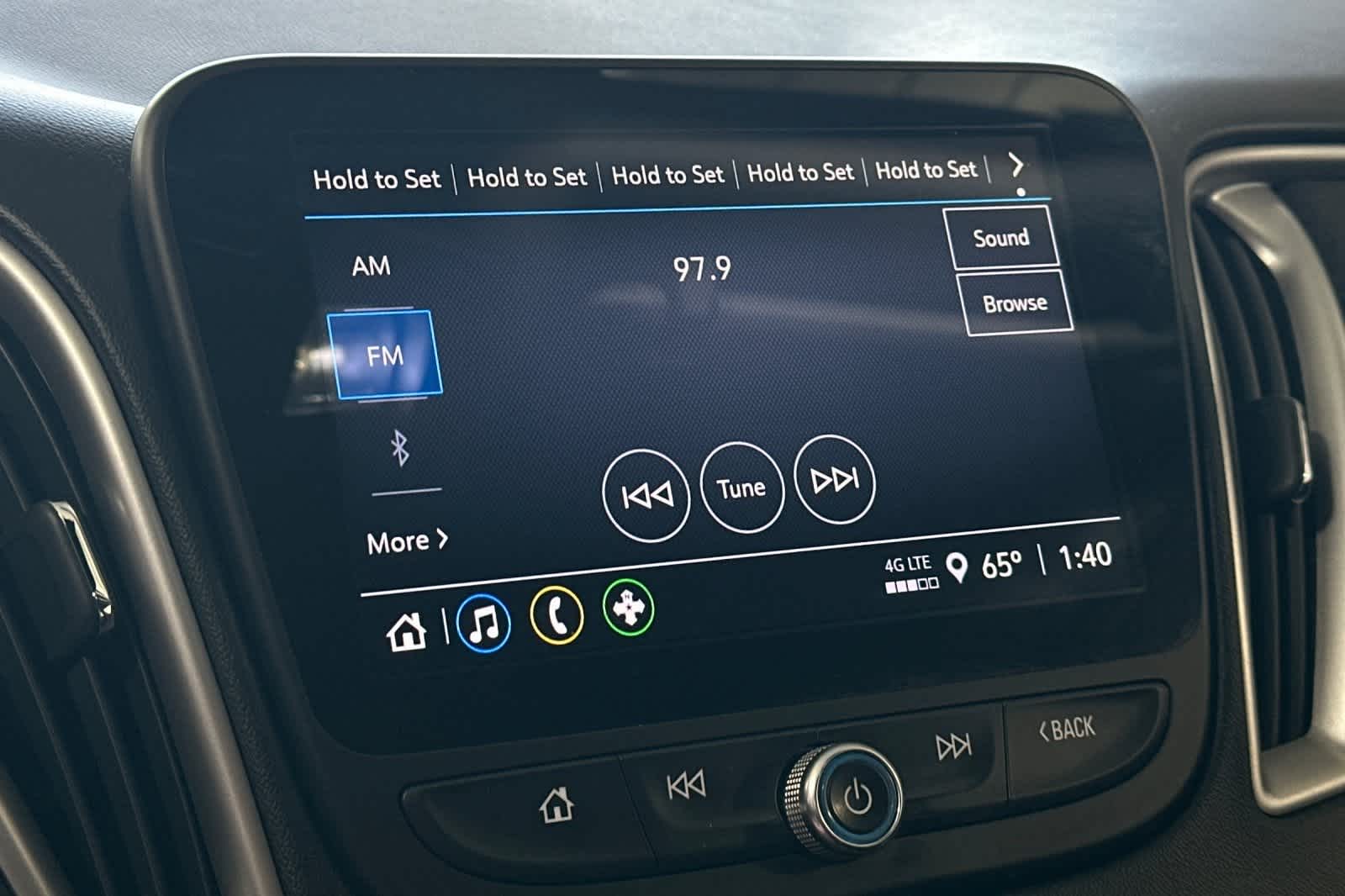 Thumbnail: 2021 Chevrolet Malibu - 20