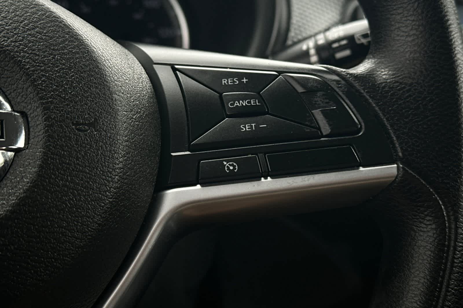 Thumbnail: 2021 Nissan Kicks - 30