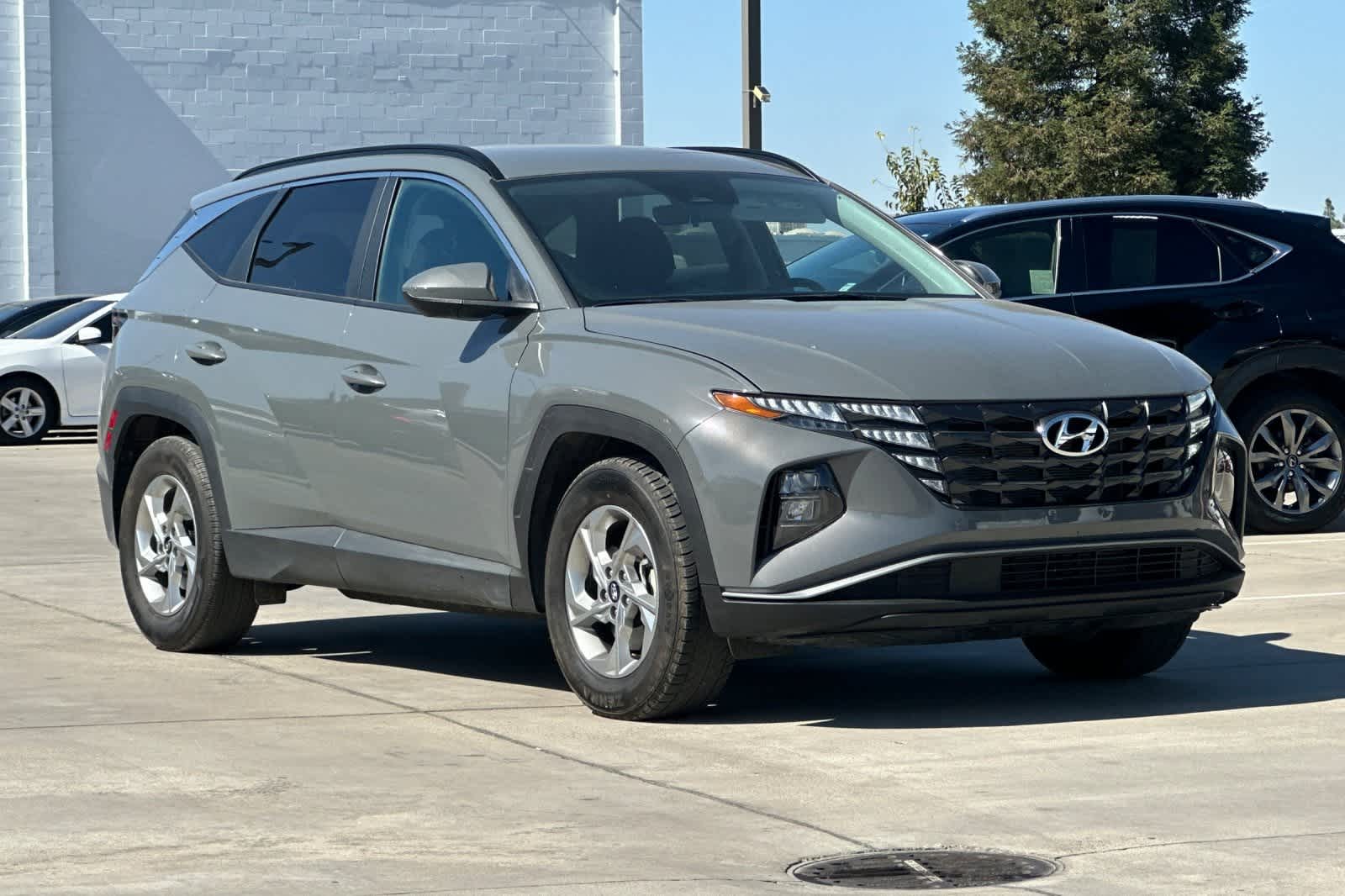 Thumbnail: 2024 Hyundai Tucson - 10