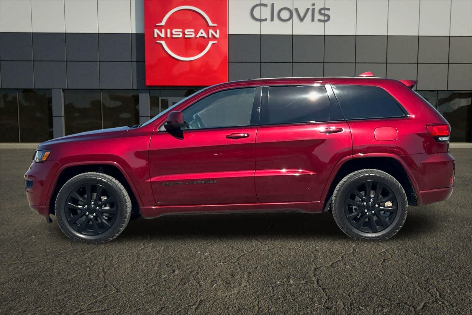 Thumbnail: 2020 Jeep Grand Cherokee - 6
