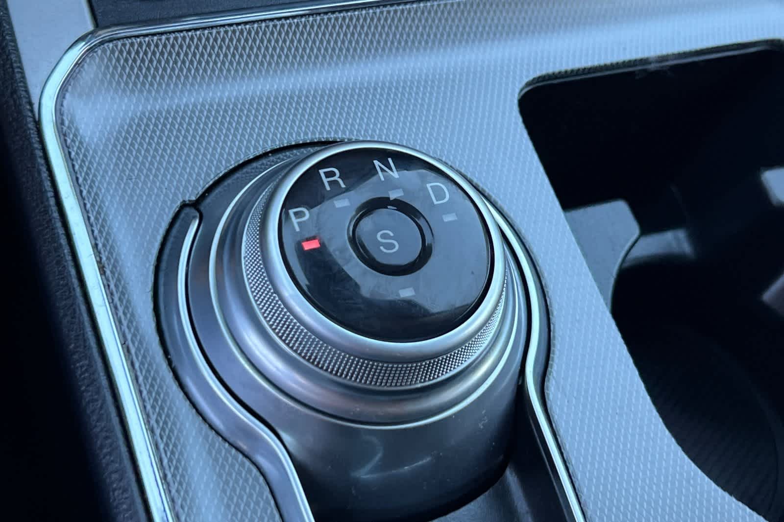 Thumbnail: 2022 Ford Edge - 25