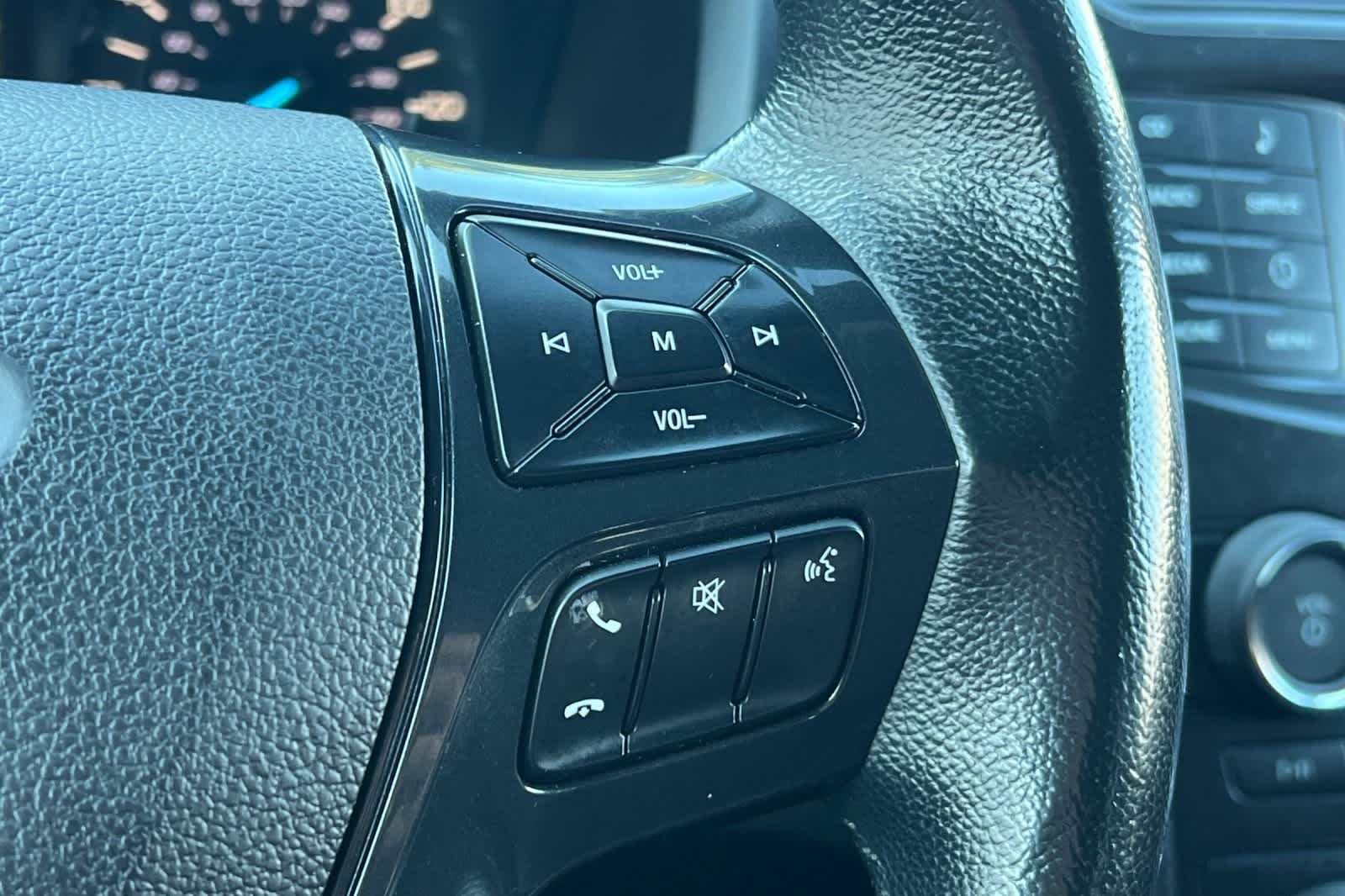 Thumbnail: 2017 Ford Explorer - 31