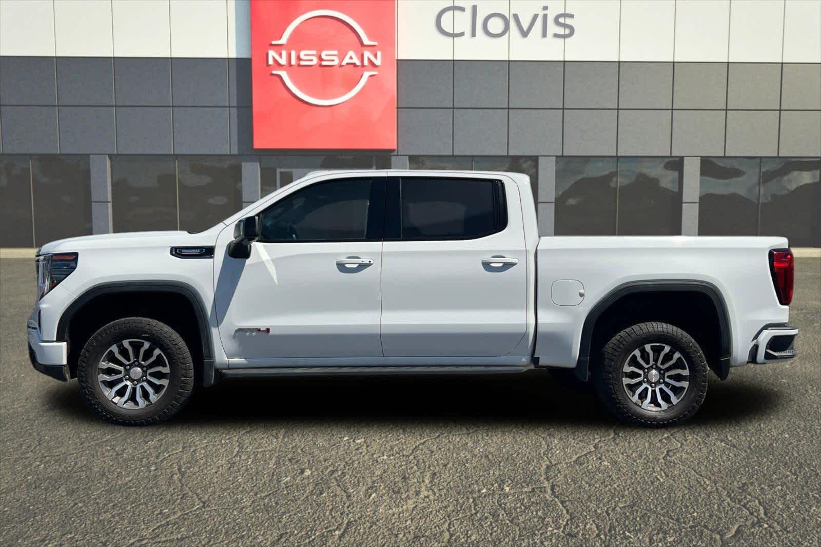 Thumbnail: 2023 GMC Sierra 1500 - 6