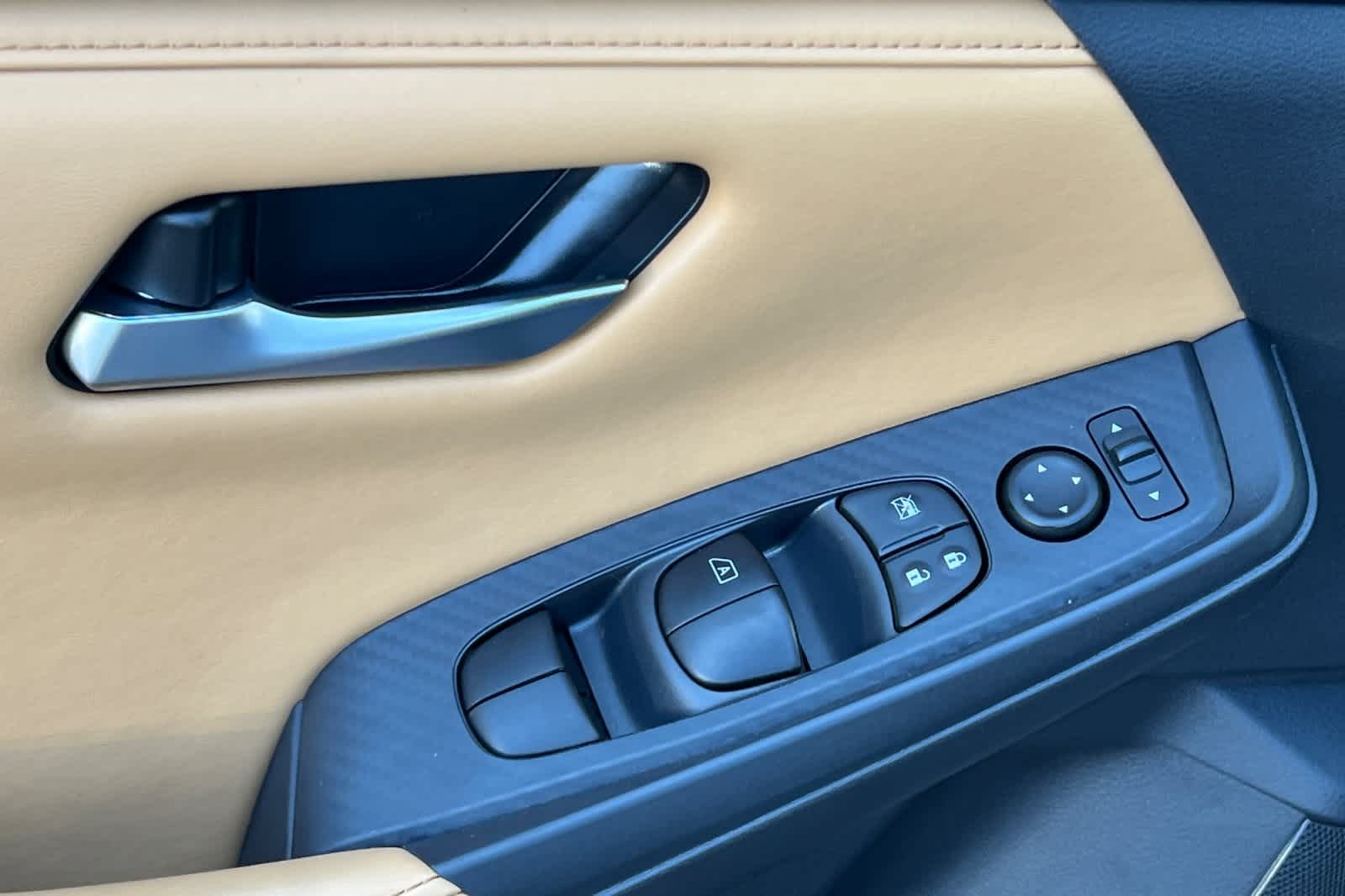 Thumbnail: 2025 Nissan Sentra - 13