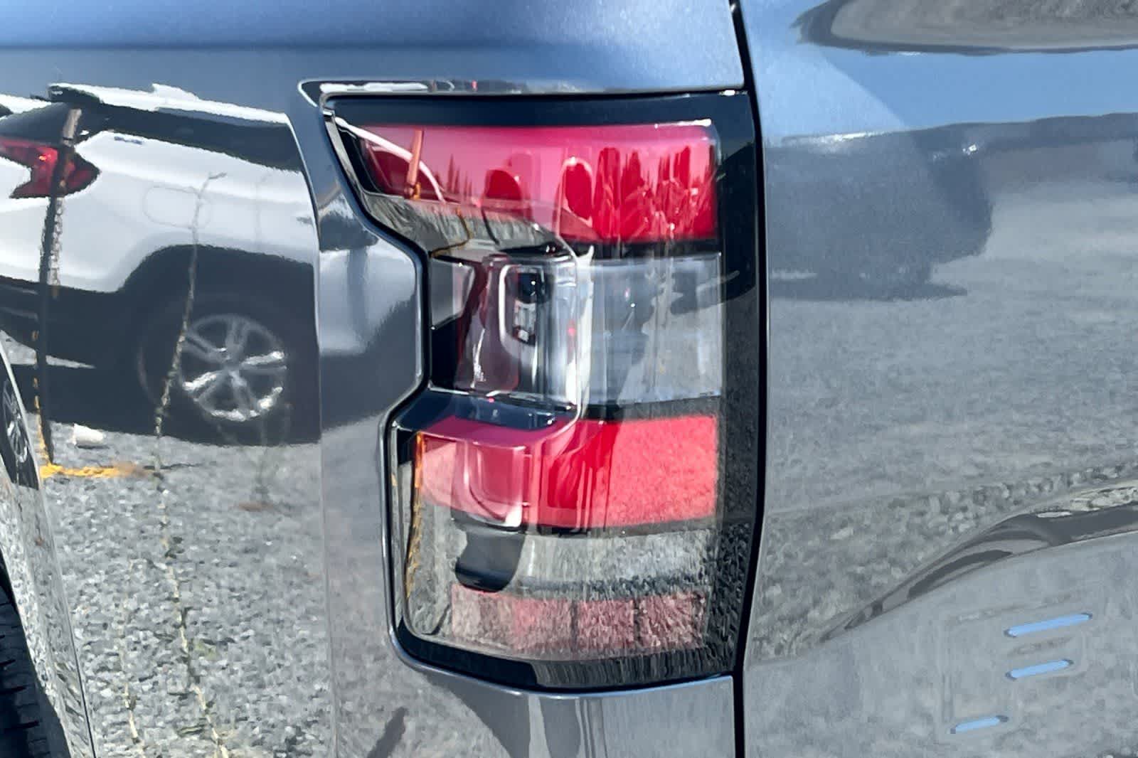Thumbnail: 2026 Nissan Frontier - 32