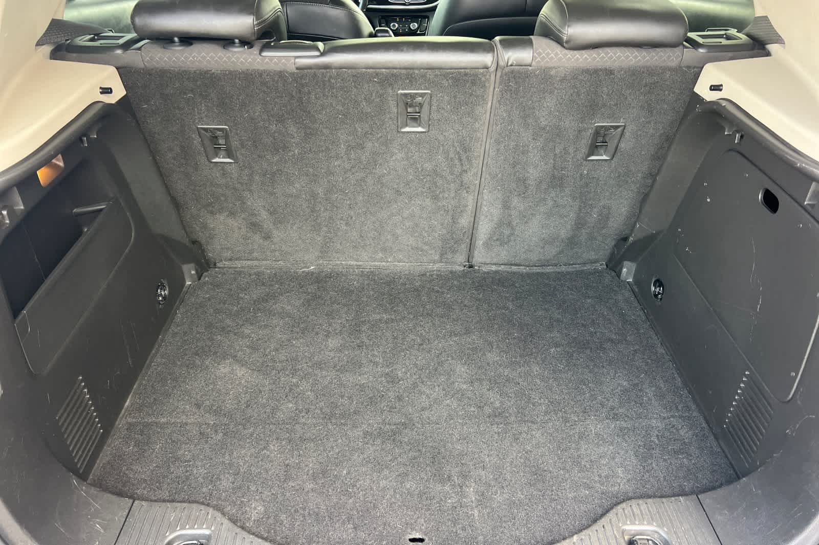 Thumbnail: 2019 Buick Encore - 17