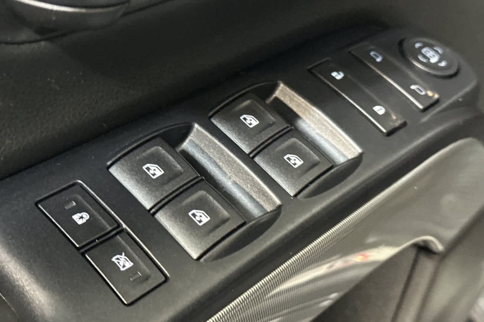 Thumbnail: 2017 Chevrolet Silverado 1500 - 16
