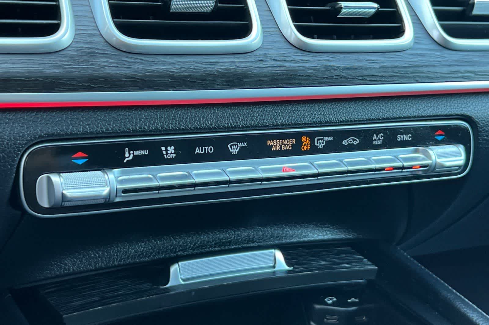 Thumbnail: 2022 Mercedes-Benz GLE - 26