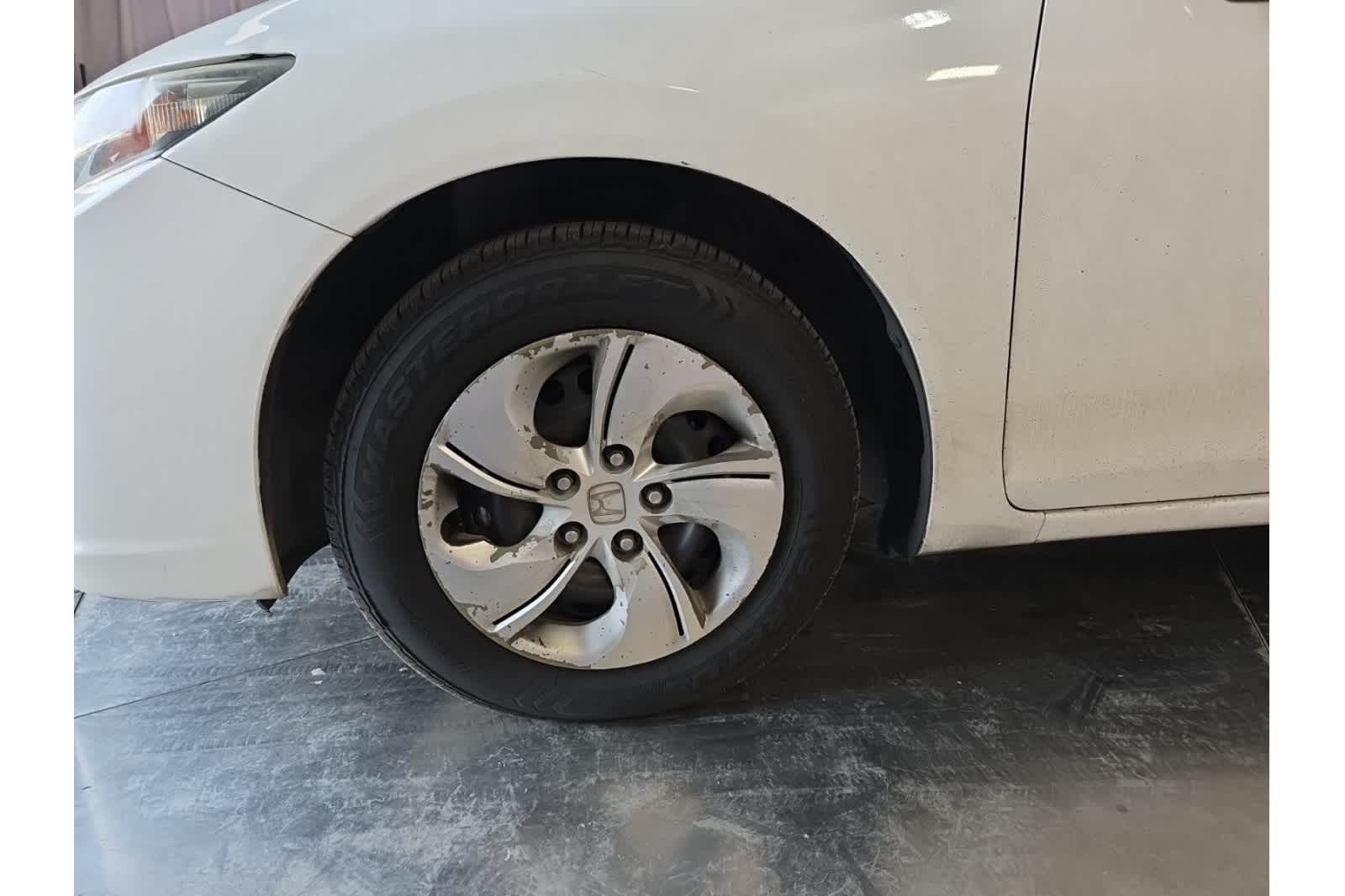 Thumbnail: 2015 Honda Civic - 3