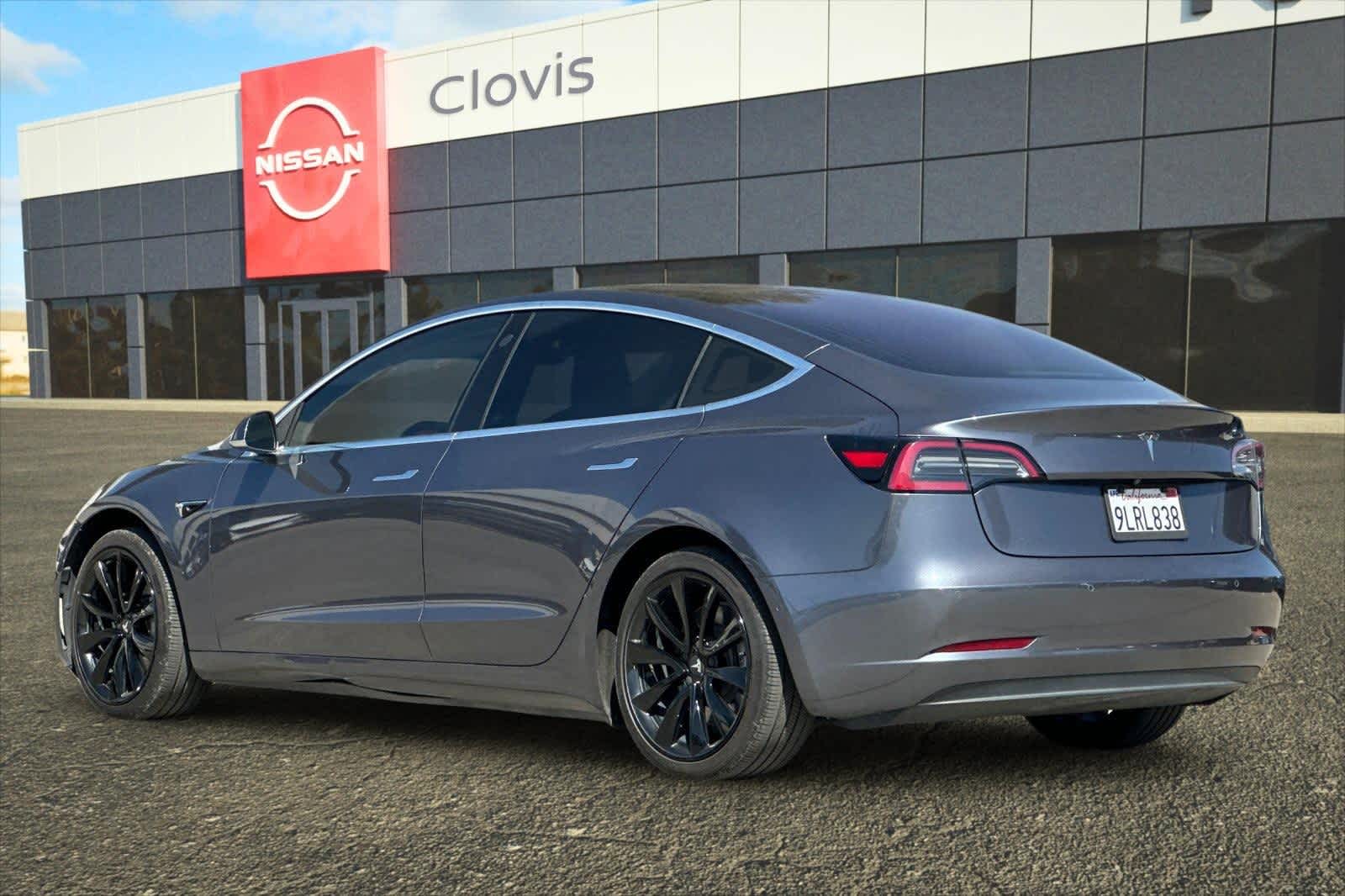 Thumbnail: 2018 Tesla Model 3 - 7